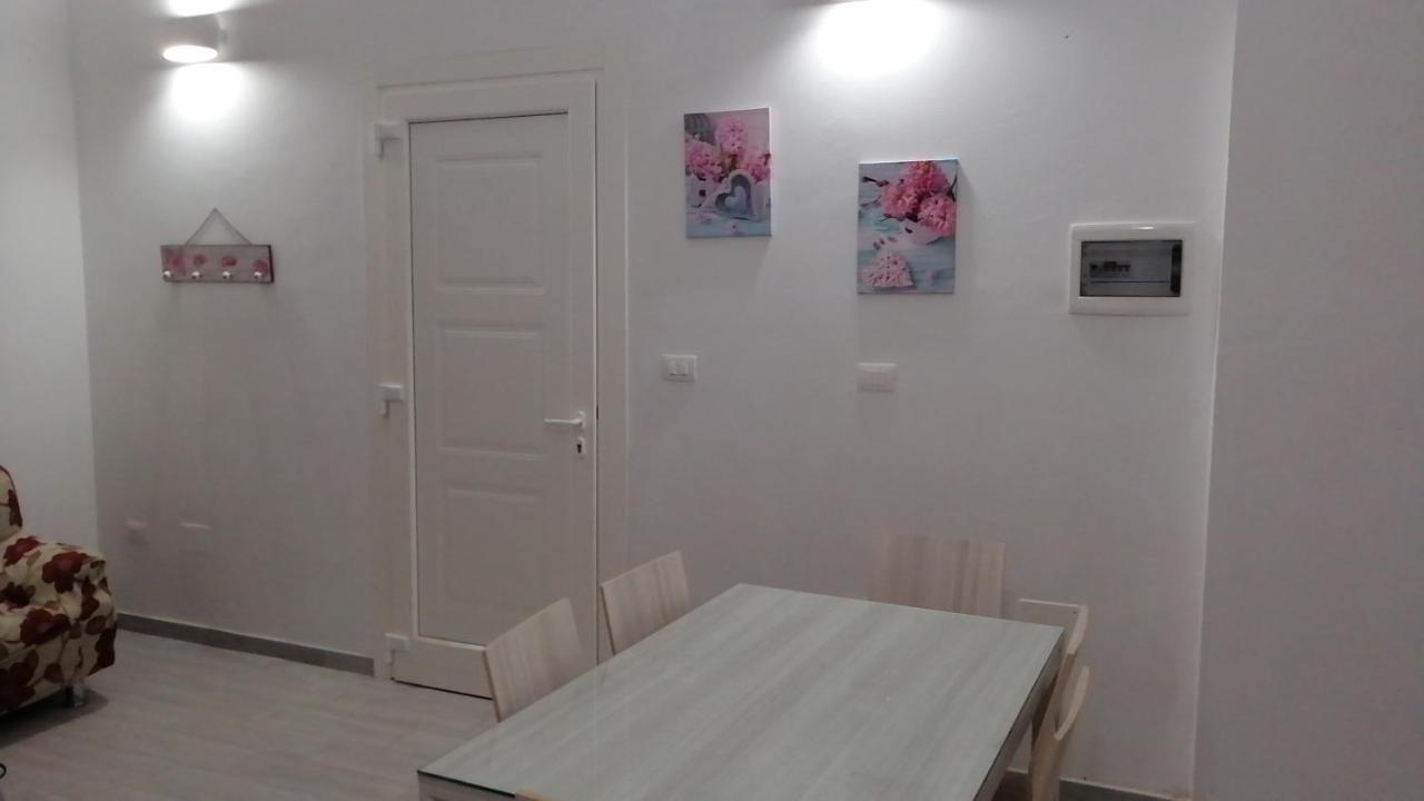 Apartament La Casa Di Chiara Taviano  Zewnętrze zdjęcie